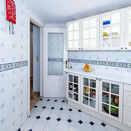 Fuentes De Blq A Apartament Nerja