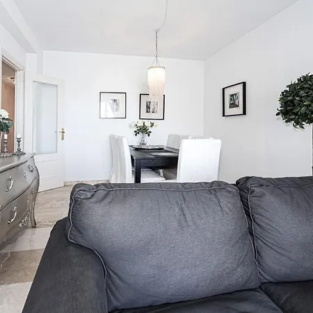 Fuentes De Blq A * Nerja